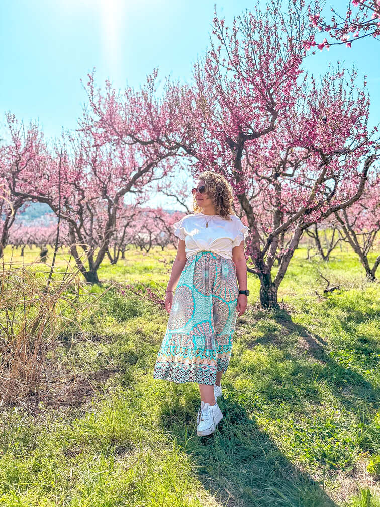 Visit the Peach Blossoms of Veria, the hidden gem of Greek spring